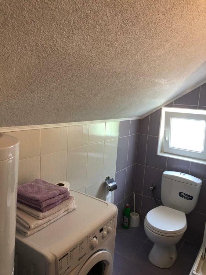 Apartman Nina2 ริซาน ภายนอก รูปภาพ